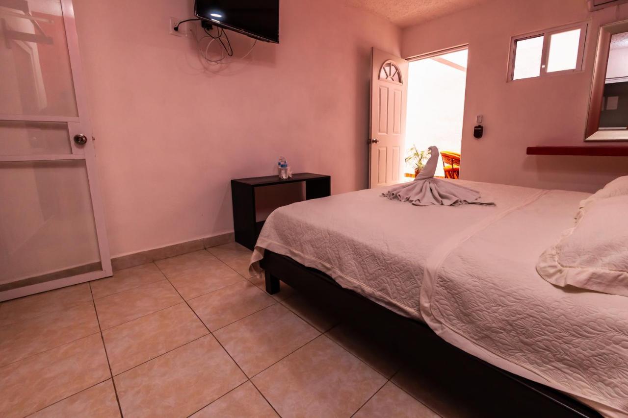 Hotel Bello Caribe Express Cozumel Exterior photo